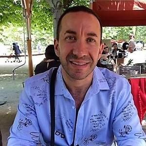 Meet your Posher, Alvaro